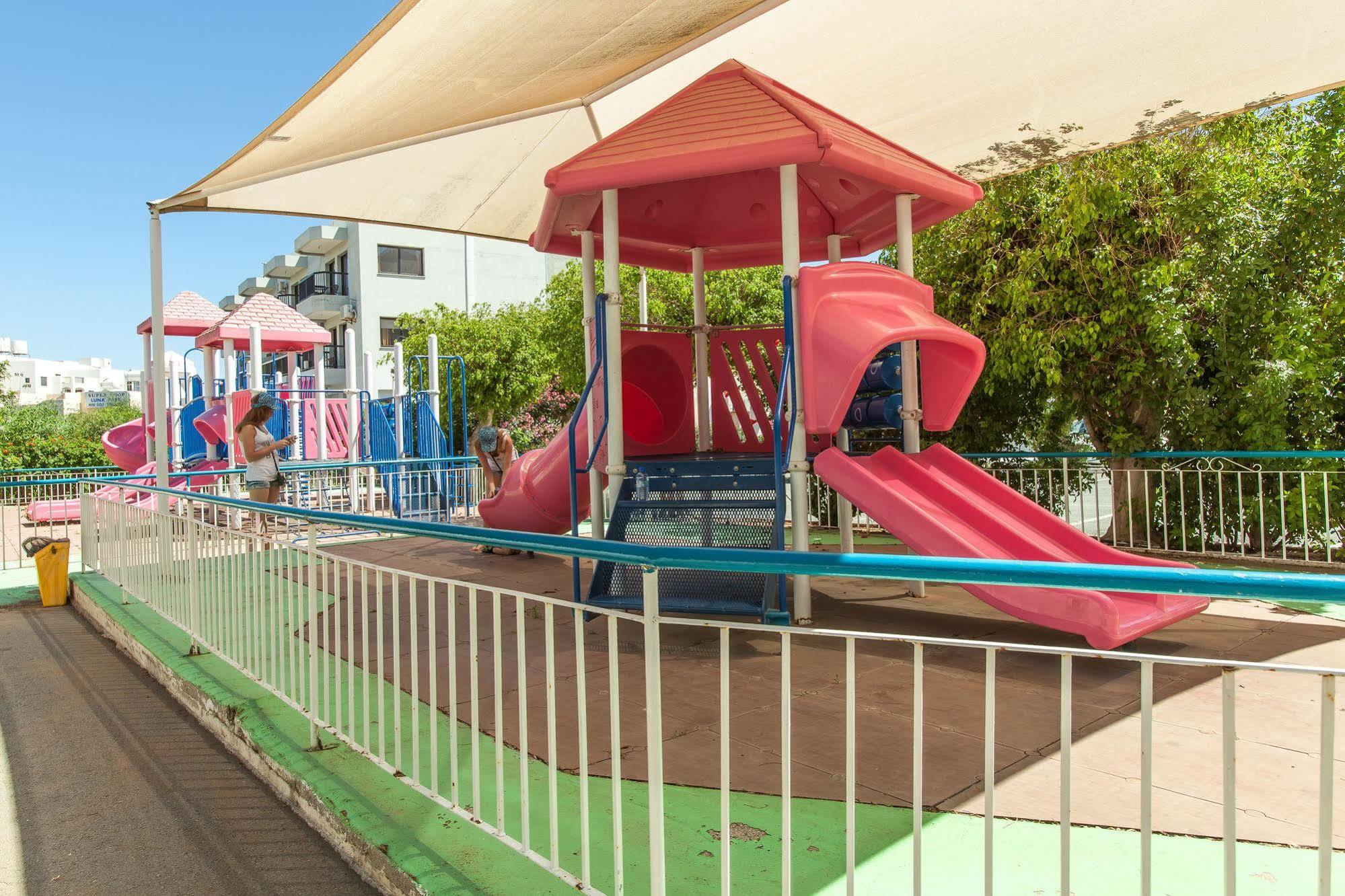 Crown Resorts Elamaris プロタラス エクステリア 写真